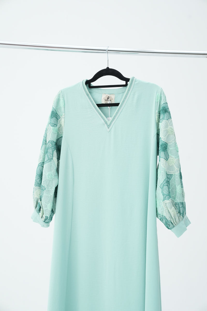 LONG SLEEVES