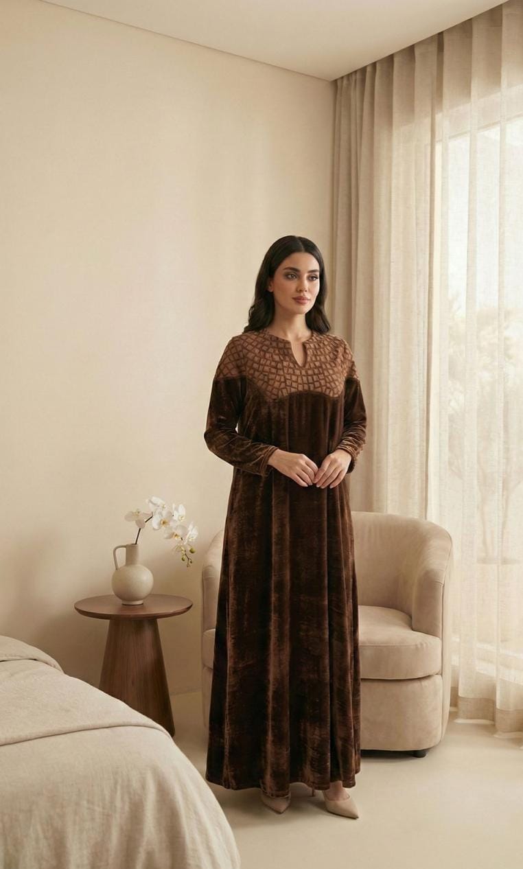 Elegant V-cut neckline